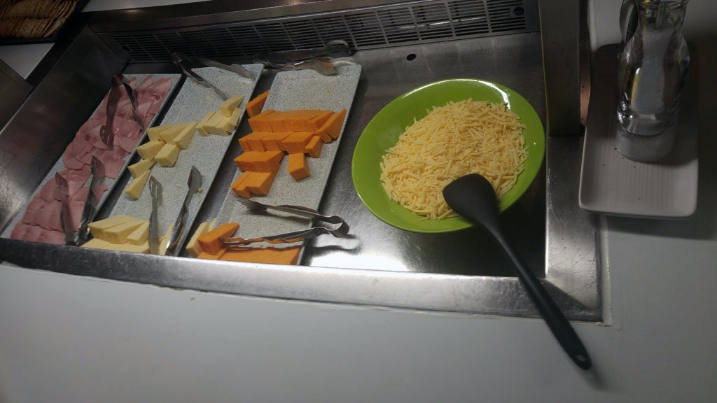 British Airways T5 business class lounge London Heathrow Review